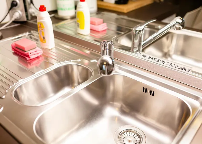 Cute Tiny Flat アパート